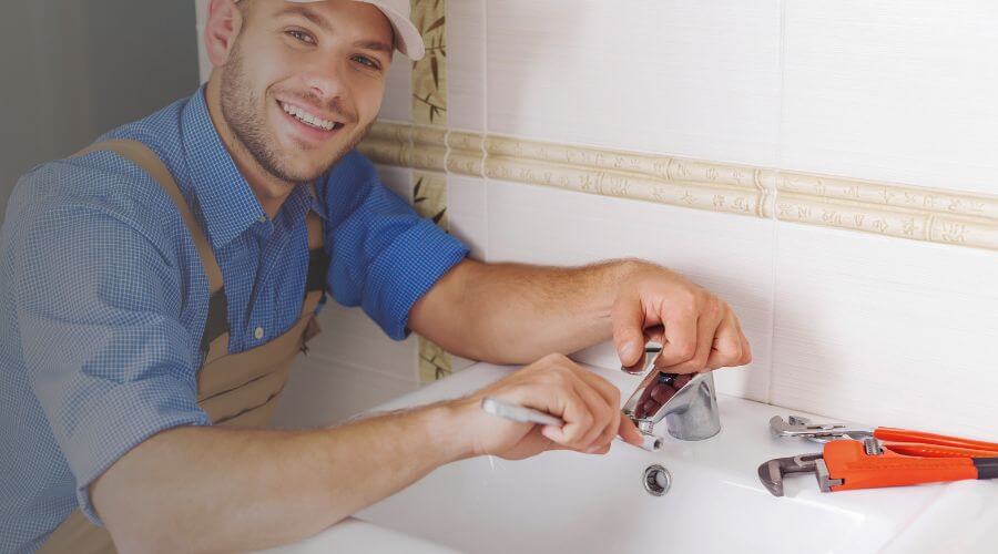 Professional clogged drains services in Tipton, OK